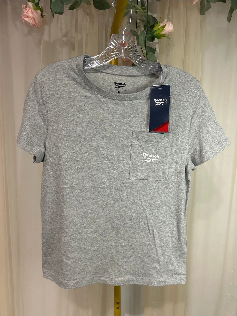 Reebok Identity Small Logo Pocket Tee Gray Heather Short Sleeve T-Shirt